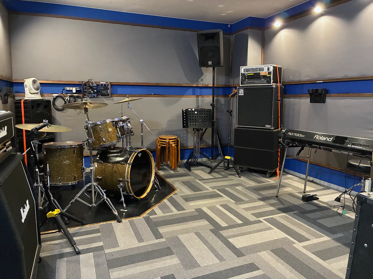 ROOM 3(約11.5帖)