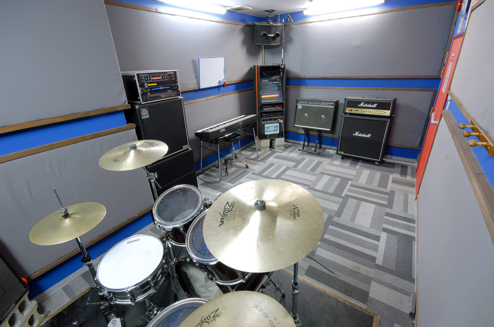 Studio MAX ROOM 1（約10帖）